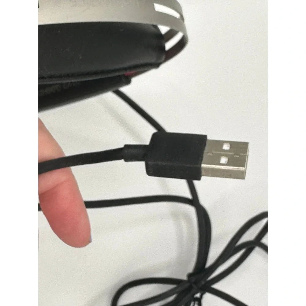 Plantronics Voyager Focus UC B825 Bluetooth Headset with Charging Stand Black